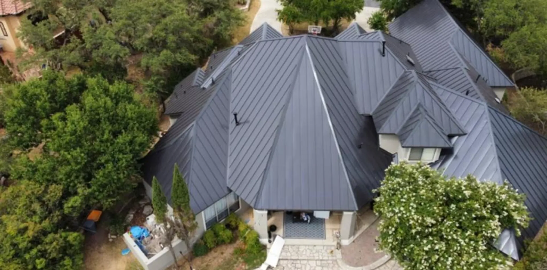 Metal Roofing services in Woodburn, OR